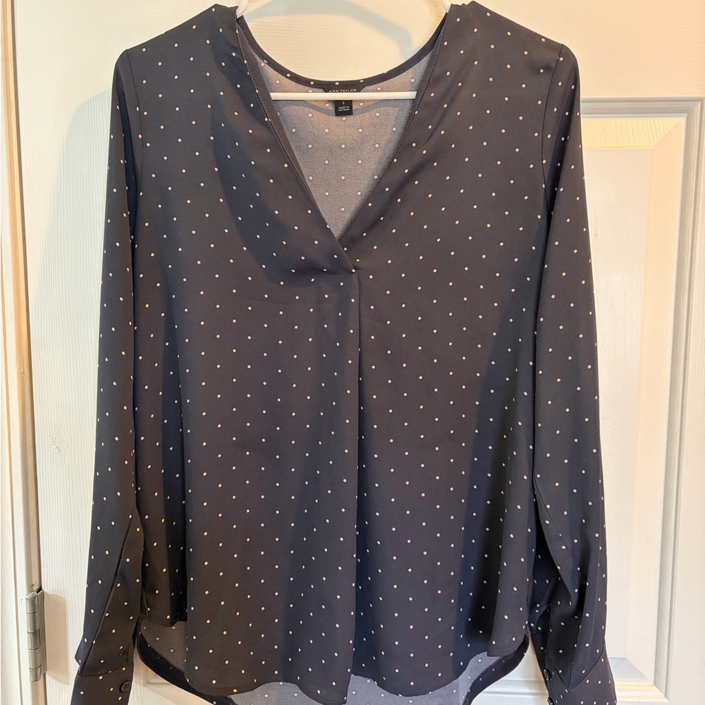 Ann Taylor Gray Polka Dot Blouse